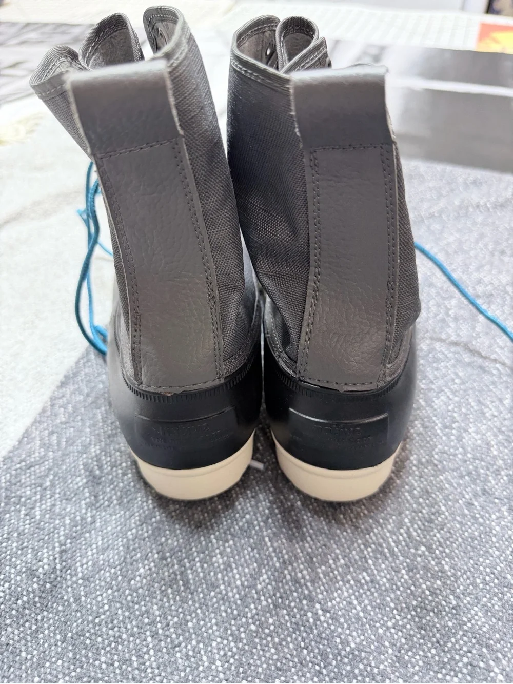 Native Shoes Women’s sz 9 Jimmy Boots